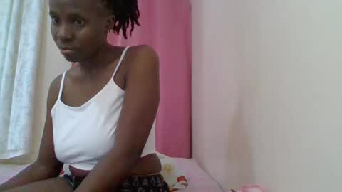 cute_lizah online show from 01/23/25, 11:26