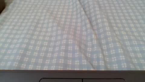 cute_lizah online show from 02/05/25, 07:29