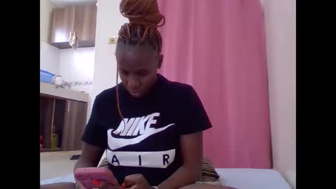 cute_lizah online show from 03/03/25, 08:49