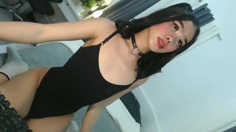 Snapshot of cute_maloi chatting on 02/09/26, 08:02 Jane online show from 02/09/26, 08:02