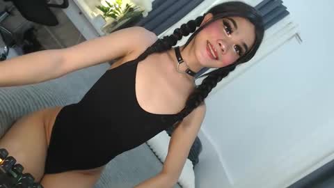 Snapshot of cute_maloi chatting on 02/13/26, 03:02 Jane online show from 02/13/26, 03:02