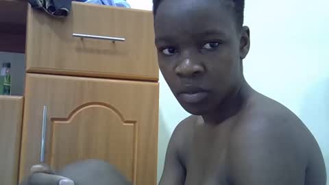 cute_marion online show from 01/18/25, 10:39