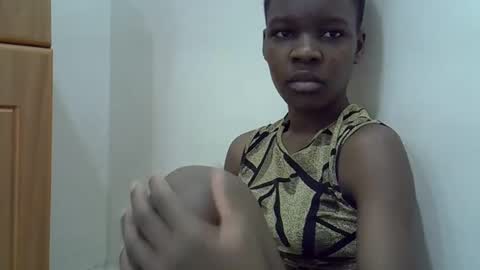 cute_marion online show from 01/22/25, 11:23