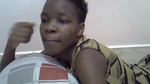cute_marion online show from 02/14/25, 02:07