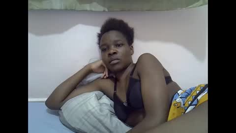cute_marion online show from 02/26/25, 06:43