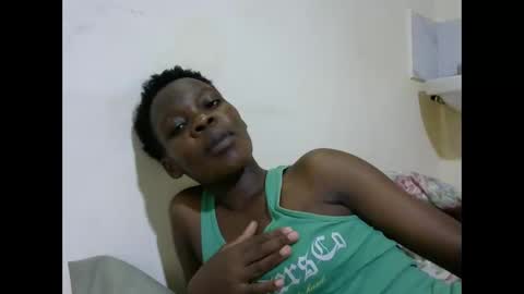 Snapshot of cute_marion chatting on 10/23/25, 08:07 cute_marion online show from 10/23/25, 08:07