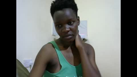 Snapshot of cute_marion chatting on 10/25/25, 07:49 cute_marion online show from 10/25/25, 07:49