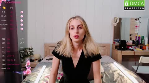 Milana online show from 12/22/24, 12:27