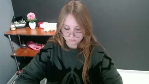 Veronica online show from 12/04/24, 12:25