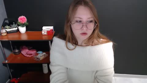 Veronica online show from 12/11/24, 07:31