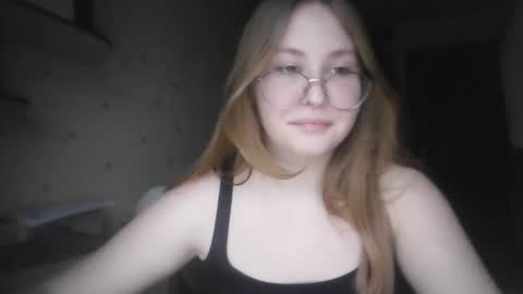 Veronica online show from 12/15/24, 01:54