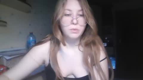 Veronica online show from 12/28/24, 12:24