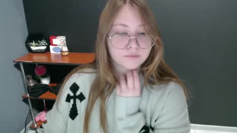 Veronica online show from 01/13/25, 10:25