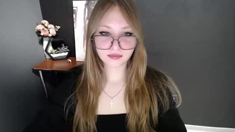 Veronica online show from 03/05/26, 07:37