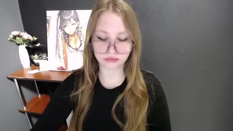 Veronica online show from 05/19/26, 06:31