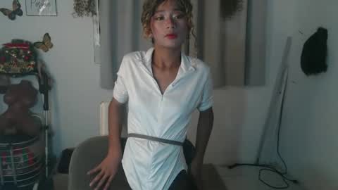 Snapshot of cute_pinay222 chatting on 10/06/25, 10:34 FIONA online show from 10/06/25, 10:34
