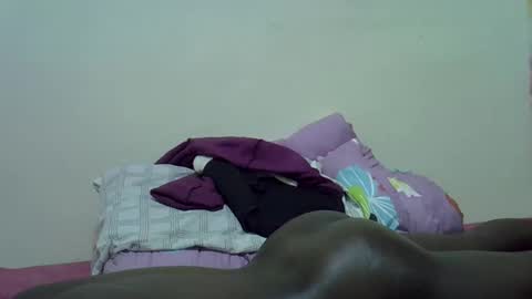 Snapshot of cute_saay chatting on 09/29/25, 12:21 cute_saay online show from 09/29/25, 12:21