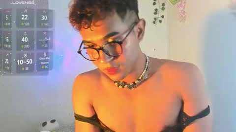 cute_sammy_1 online show from 09/13/25, 07:08