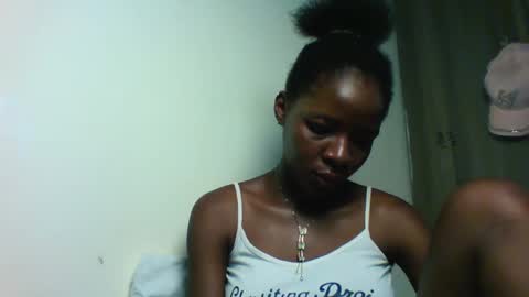 Snapshot of cute_sexy3 chatting on 01/18/25, 07:17 SHARON online show from 01/18/25, 07:17