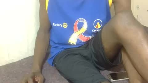 Snapshot of cute_sexybitch22 chatting on 12/13/25, 08:47 titus online show from 12/13/25, 08:47