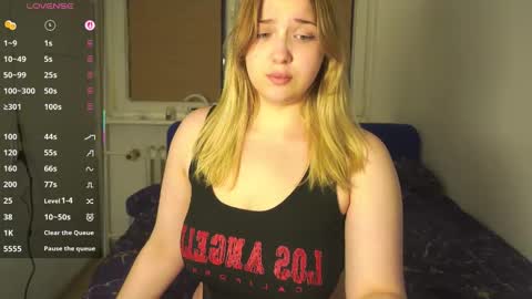 Sasha online show from 09/18/25, 05:37