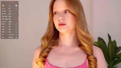 Snapshot of cute_shine chatting on 10/29/25, 09:00  Hey im Kristina Thank you for your support  online show from 10/29/25, 09:00