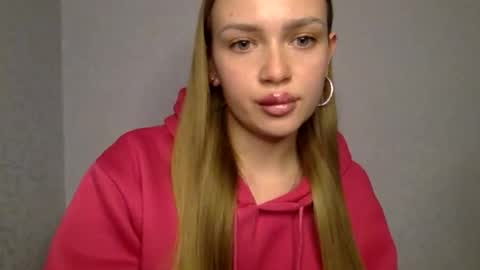 Snapshot of cute_shy06 chatting on 12/03/25, 05:55 cute_shy06 online show from 12/03/25, 05:55