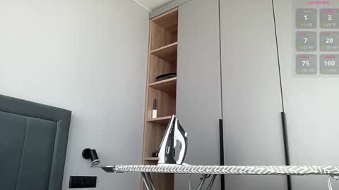 cute_skywalker online show from 09/28/25, 11:15