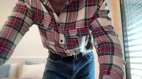 cute_skywalker online show from 06/26/26, 04:55