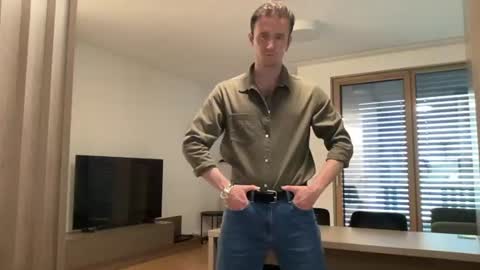 cute_skywalker online show from 07/08/26, 03:38