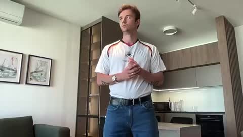 cute_skywalker online show from 07/17/26, 11:39