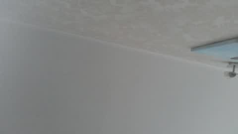 cute_strawberry_ online show from 12/12/24, 10:56