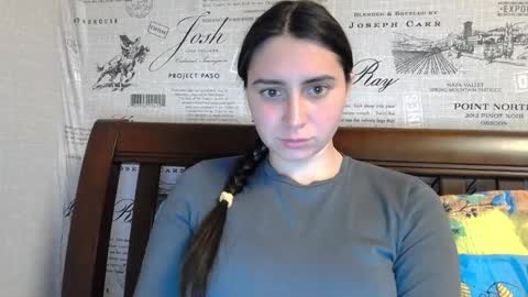 cute_strawberry_ online show from 01/06/25, 11:31
