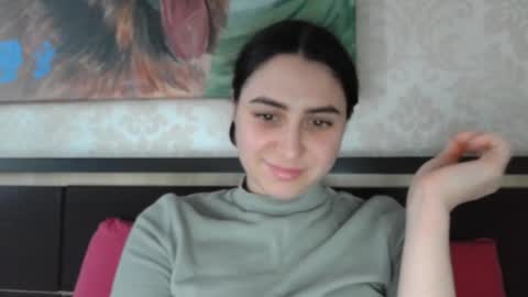 cute_strawberry_ online show from 02/08/25, 02:27
