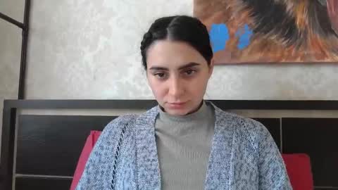 cute_strawberry_ online show from 02/11/25, 10:48