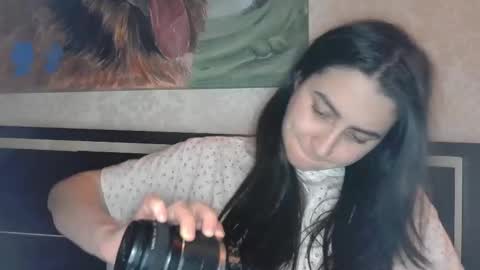 cute_strawberry_ online show from 02/27/25, 04:10