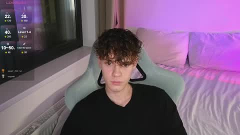 Thomas -  online show from 06/03/26, 07:41