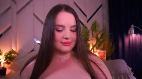 Amber online show from 09/18/25, 11:18