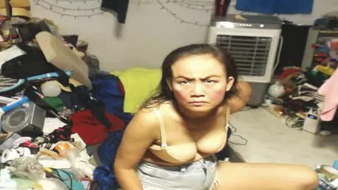 Snapshot of cuteandsexyone chatting on 04/18/26, 06:34 CuteAndSexyOne Na and Brian online show from 04/18/26, 06:34