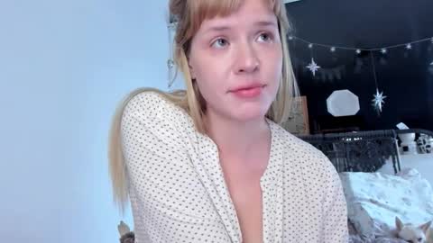 Amy online show from 09/11/25, 12:16
