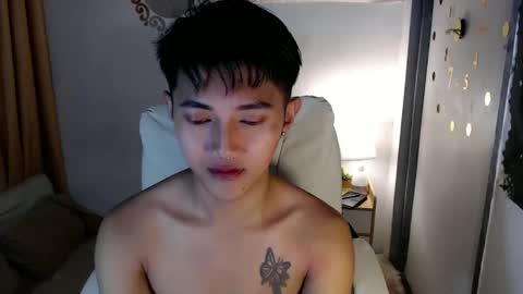 Snapshot of cuteasiancock98 chatting on 02/07/25, 01:15 Steph online show from 02/07/25, 01:15