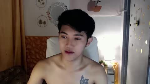 Snapshot of cuteasiancock98 chatting on 03/02/25, 05:01 Steph online show from 03/02/25, 05:01