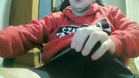 Cuteboy090 online show from 09/14/25, 08:41