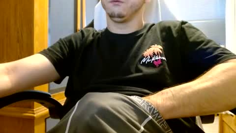 Cuteboy090 online show from 07/04/26, 10:43