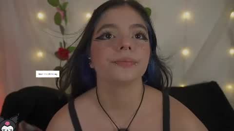Snapshot of cutee_andrea chatting on 06/22/26, 02:35 Andrea 3 online show from 06/22/26, 02:35