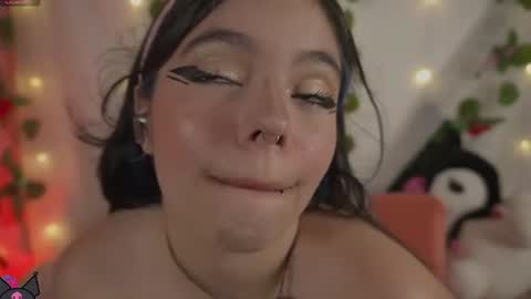 Snapshot of cutee_andrea chatting on 07/07/26, 02:14 Andrea 3 online show from 07/07/26, 02:14