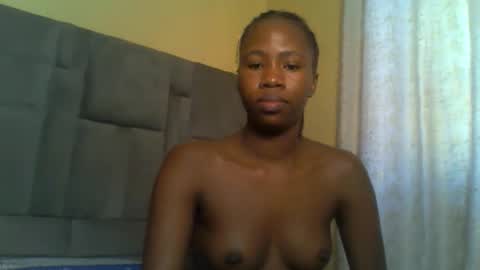 Snapshot of cuteebony16 chatting on 06/04/26, 11:38 tawi online show from 06/04/26, 11:38
