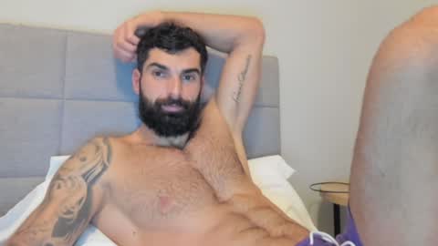 cuteeboy online show from 01/03/25, 02:21