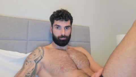 cuteeboy online show from 01/09/25, 03:47