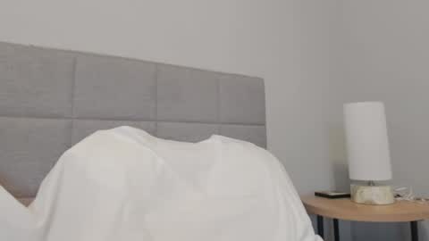 cuteeboy online show from 01/09/25, 10:52